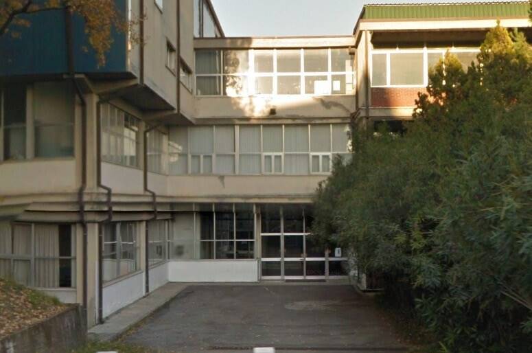 La vecchia sede del liceo scientifico Marconi di Carrara