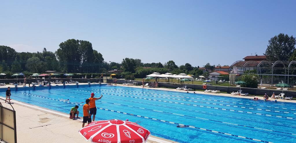 Inaugurazione spogliatoi della piscina comunale di Massa