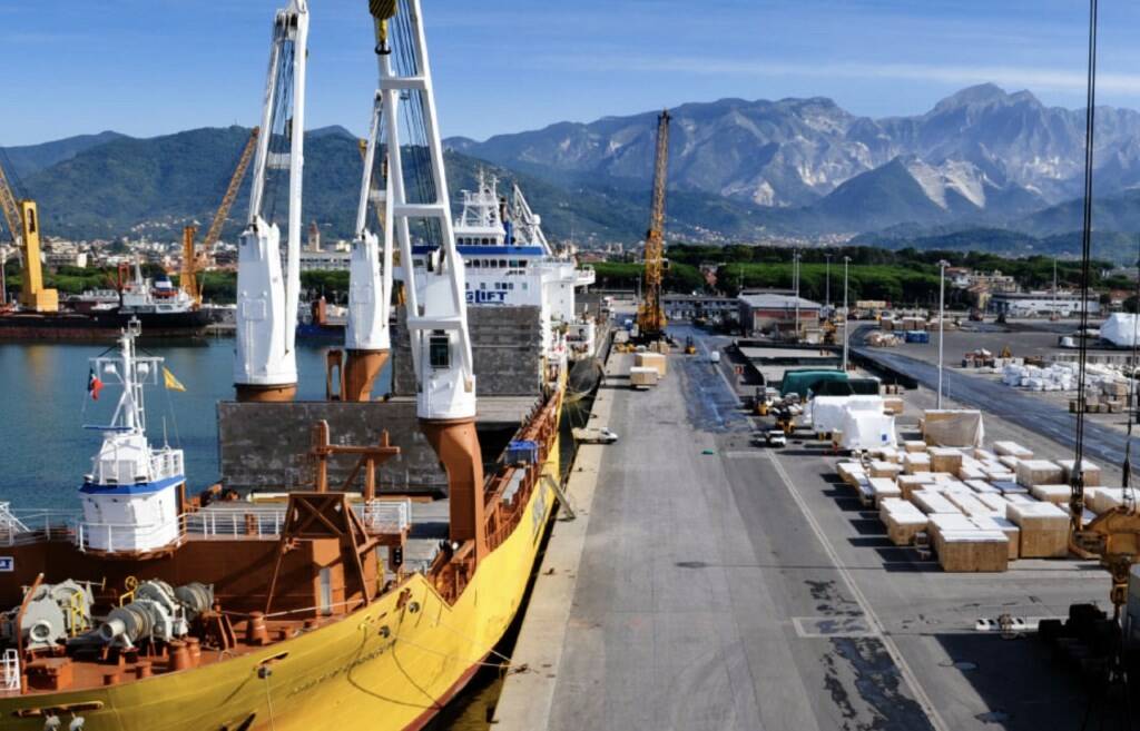 La banchina Fiorillo del Porto di Marina di Carrara