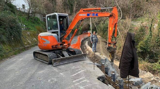 Lavori in corso sulla strada provinciale per Fontia