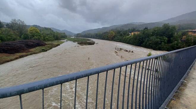 ponte magra piena villafranca (foto: PontremoliToday)